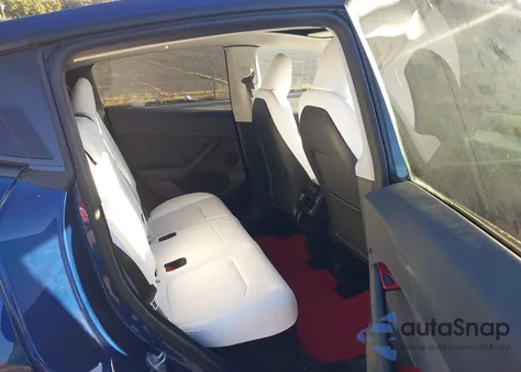 2023 Tesla Model Y Awd/Long Range Dual Motor All-Wheel Drive from USA, damaged, VIN 7SAYGDEE0PF701050